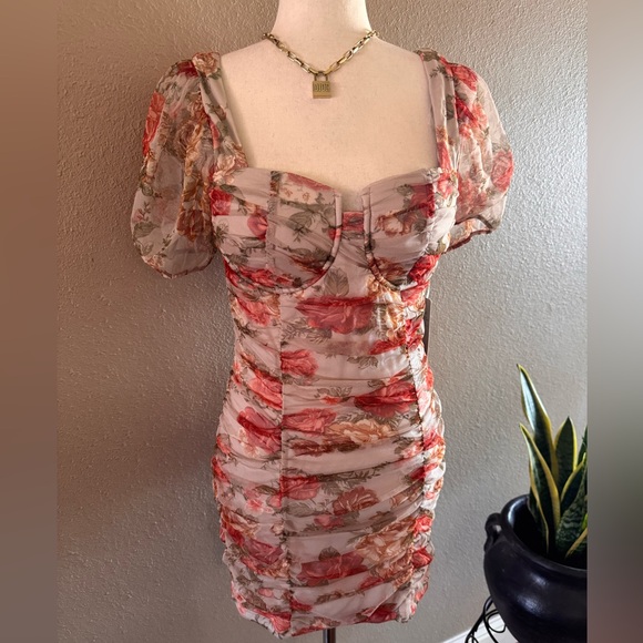 Floral Ruched Puff Sleeve Women’s Dress - Cream with Coral Floral - Picture 3 of 13